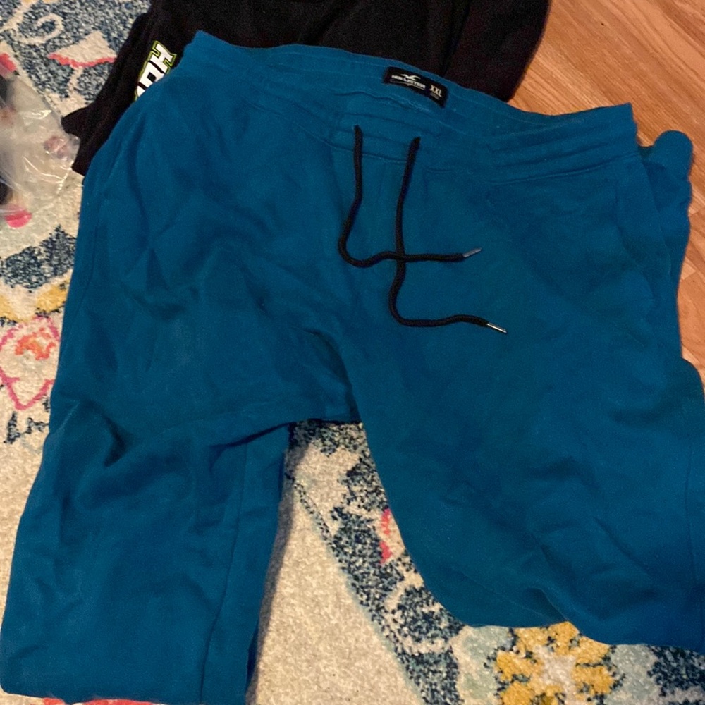 Men’s sweatpants